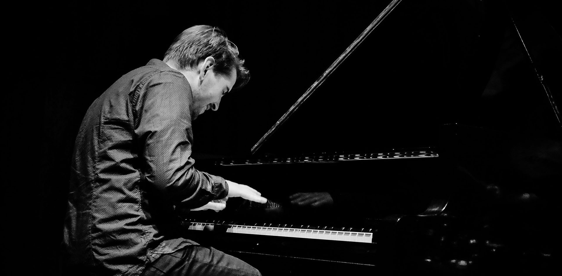 Jason Seizer Quartet · Cinema Paradiso